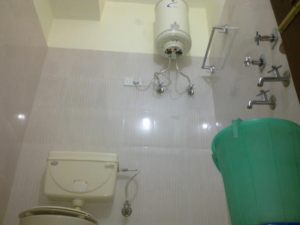 Hotel Kumar Residency Дармсала Екстер'єр фото